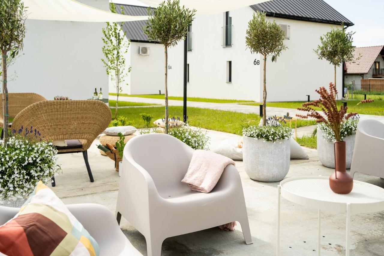 Komfortowe Oh Apartamenty Zator Exterior photo