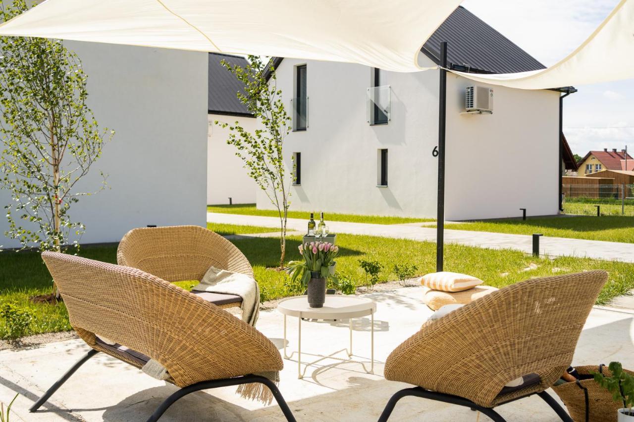 Komfortowe Oh Apartamenty Zator Exterior photo